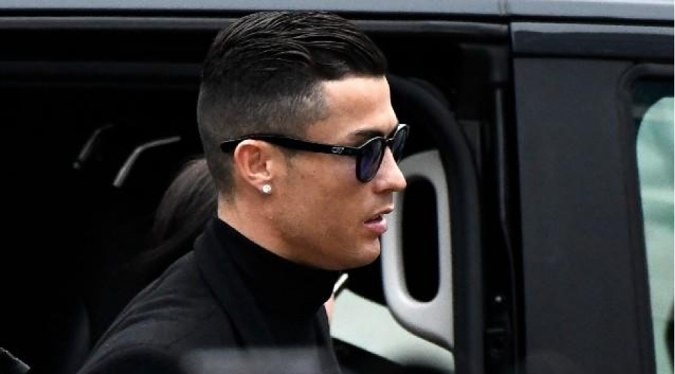 ronaldo-eseb-gerginliyi-kechirir
