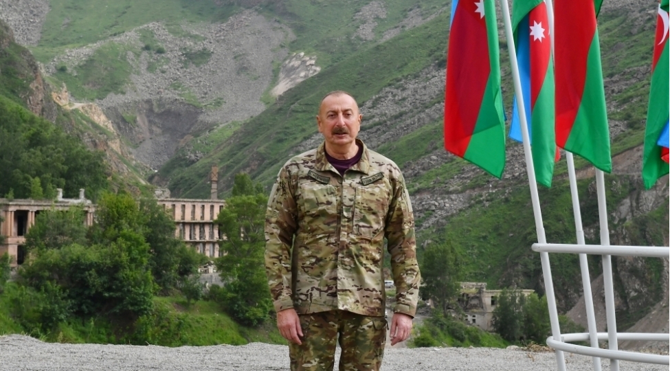 azerbaycanin-tarixine-zefer-sehifesi-yazmish-prezidente-xalqin-etibari-ve-sevgisi-sonsuzdur