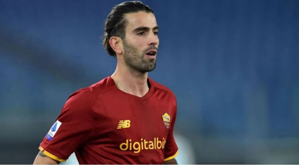 portuqaliya-millisinin-futbolchusu-qalatasaray-uchun-istanbula-gelir