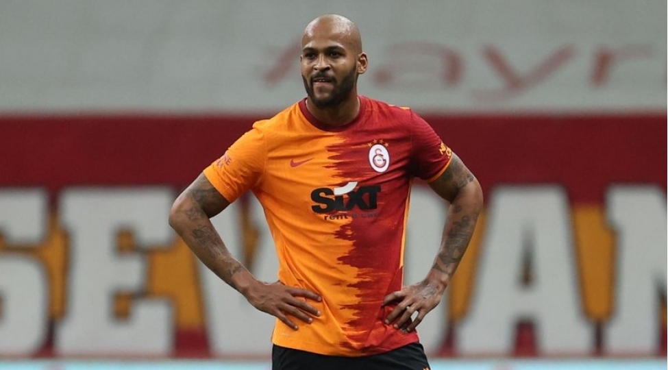qalatasarayin-futbolchusu-sevilyaya-kechib