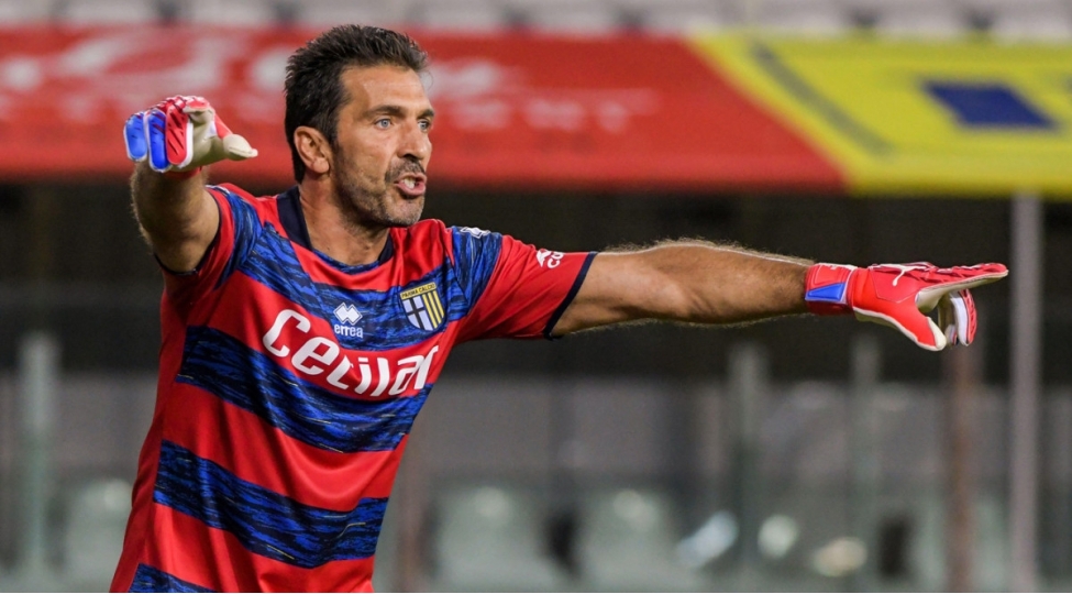 buffon-55-yashina-qeder-oynayacaq
