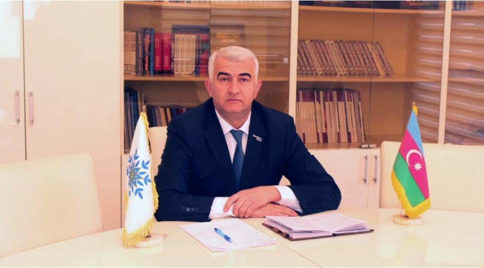 her-bir-dovlet-memuru-oz-vezifesini-sherefle-vicdanla-leyaqetle-yerine-yetirmeye-borcludur