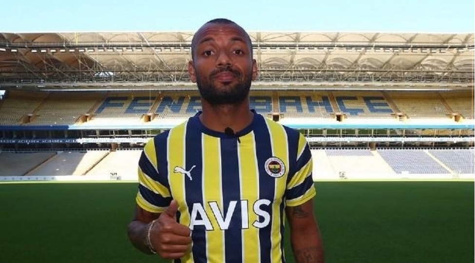 fenerbaxcha-braziliyali-futbolchu-aldi