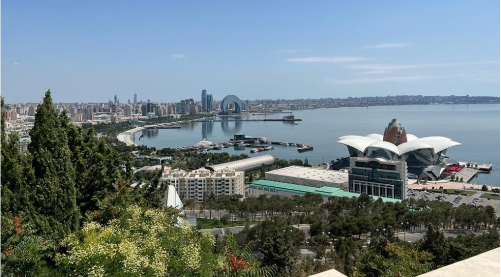 azerbaycan-dovleti-yeni-hedeflere-dogru-boyuk-inamla-irelileyir