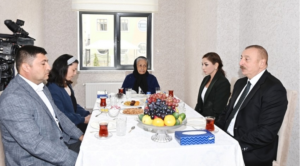 dovlet-selahiyyetli-shexsleri-oz-fealiyyetlerinde-sosial-edalet-prinsipine-emel-etmelidirler