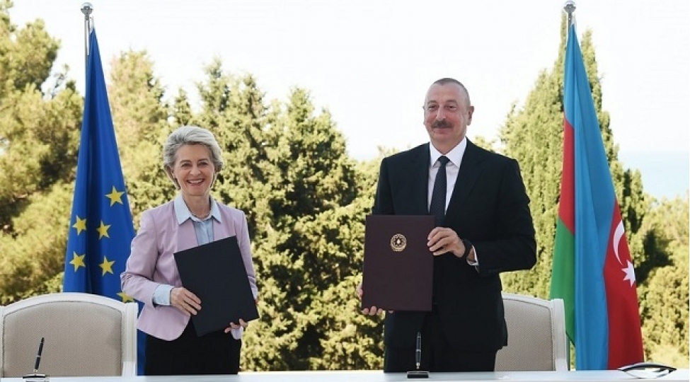 beynelxalq-problemler-fonunda-azerbaycan-nufuzunu-artirir