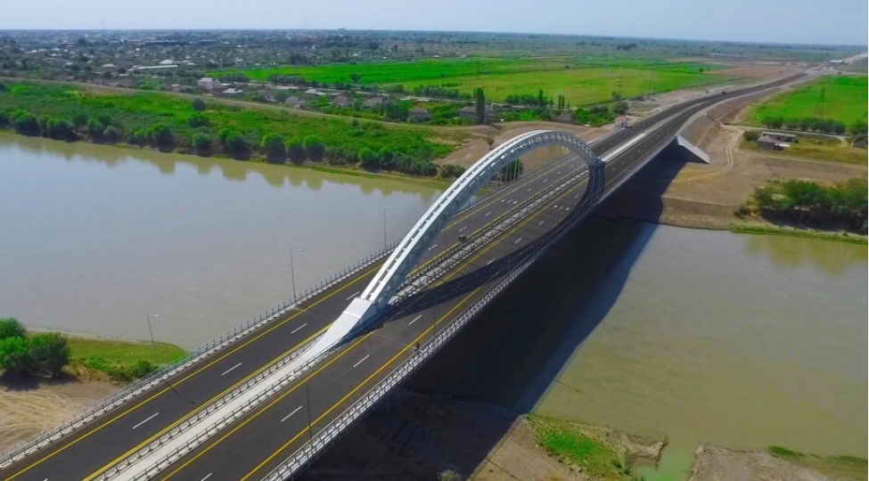 regionlarda-infrastruktur-layiheler-davamli-icra-olunur