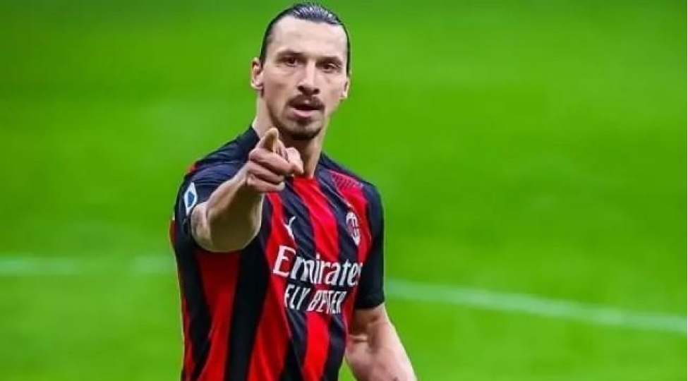pioli-ibrahimovich-qelebeye-acdir