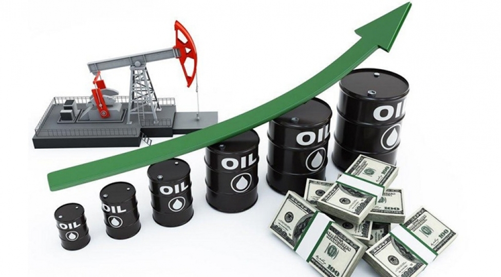azerbaycanda-6-ayda-neft-ve-qaz-hasilati-ve-xidmetlerinden-daxilolmalar-835-milyon-manati-otub