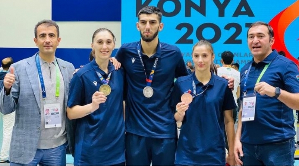 taekvondochularimiz-v-islamiadani-besh-medalla-basha-vurublar