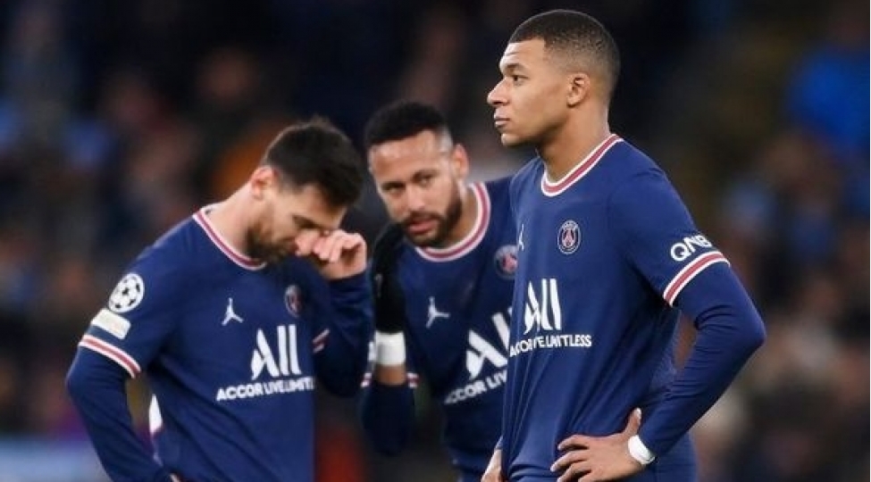 mbappe-psj-rehberliyinden-neymari-yollamalarini-isteyib