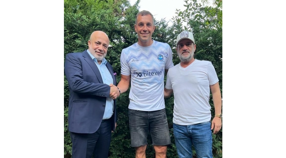 artyom-dzyuba-adana-demirspor-klubuna-kechib