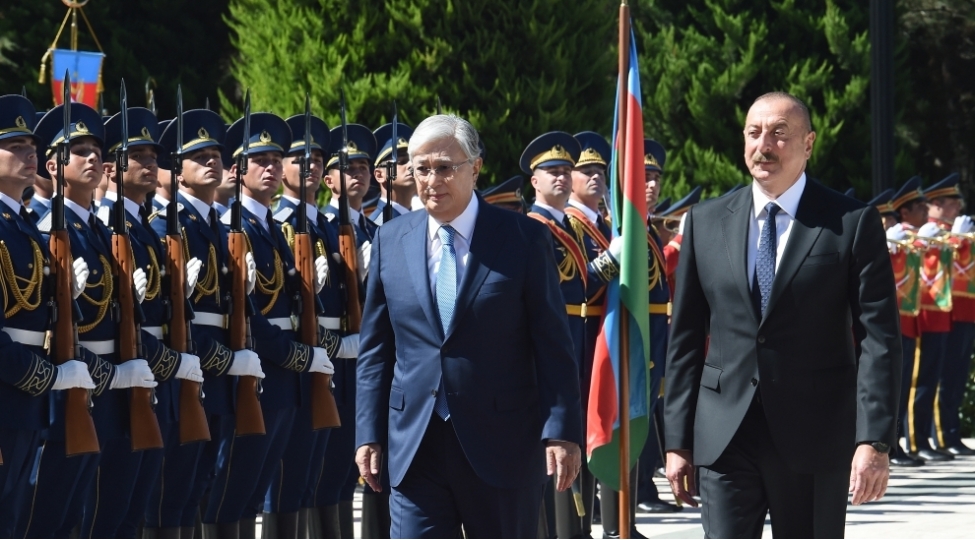 dostluq-strateji-terefdashliq-ve-muttefiqlik