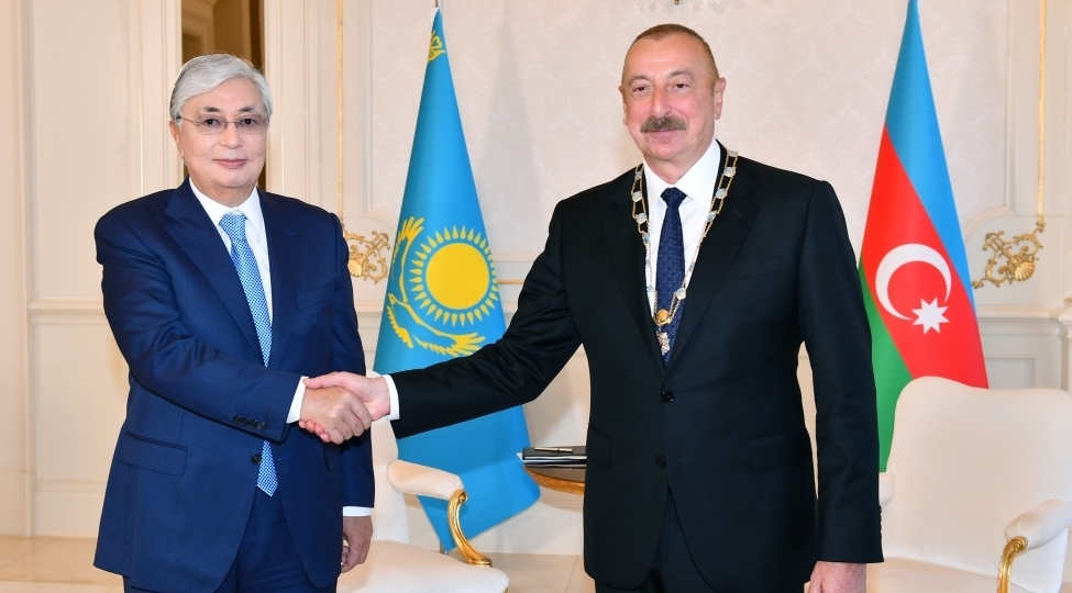 azerbaycan-qazaxistan-munasibetlerinin-beynelxalq-seviyyede-ugurlu-inkishafi-yeni-perspektivler-ved-edir