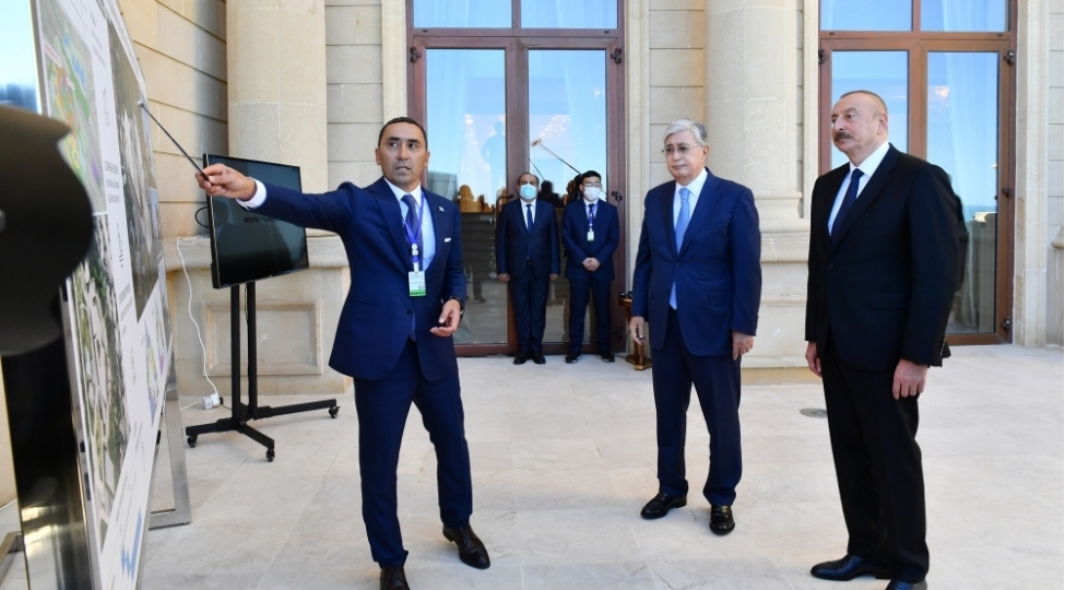 qazaxistan-azad-qarabagimiza-hediyyesini-teqdim-etdi