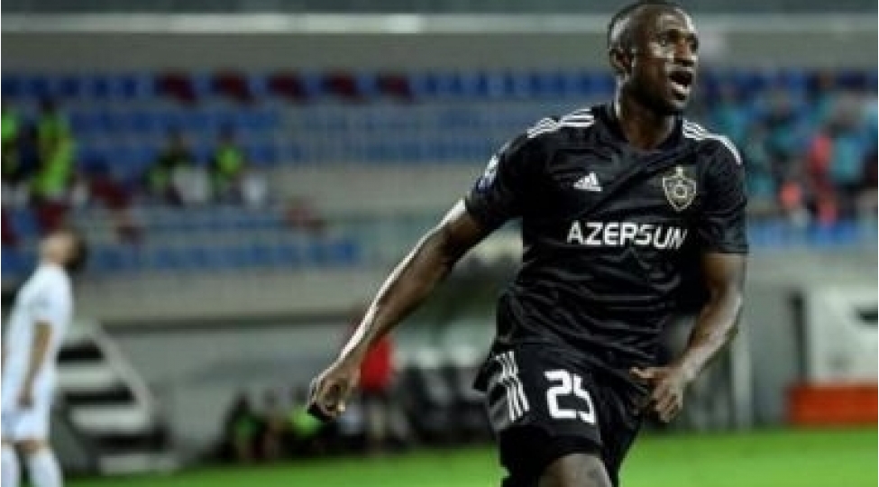 qarabagdan-ayrilan-hucumchu-sent-etyenle-3-illik-muqavile-imzalayacaq