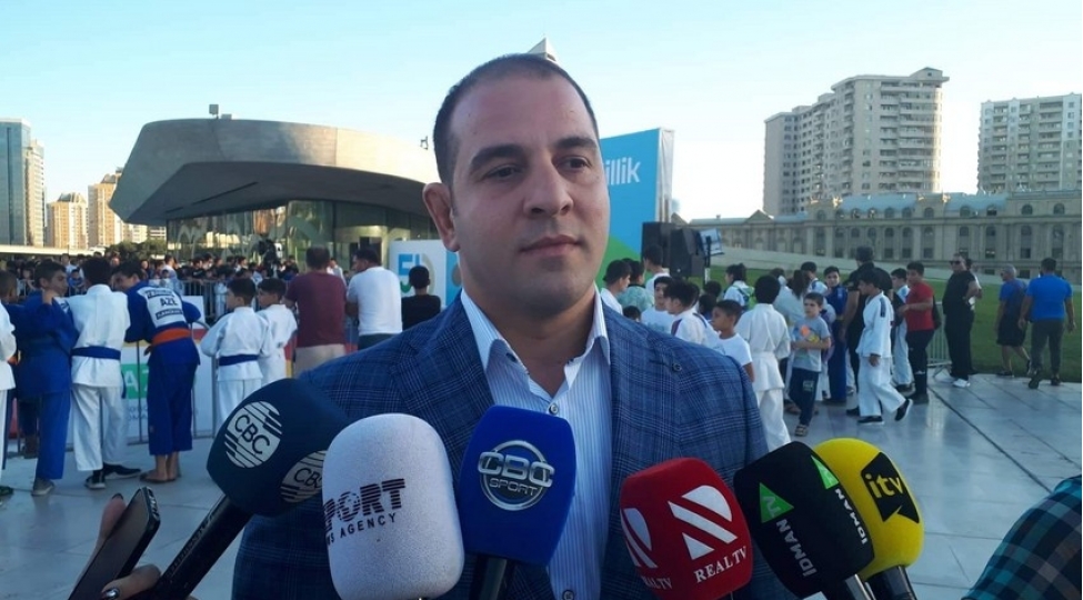 elnur-memmedli-genclerin-avropa-birinciliyinde-ve-boyuklerin-dunya-chempionatinda-yaxshi-neticeye-inaniriq
