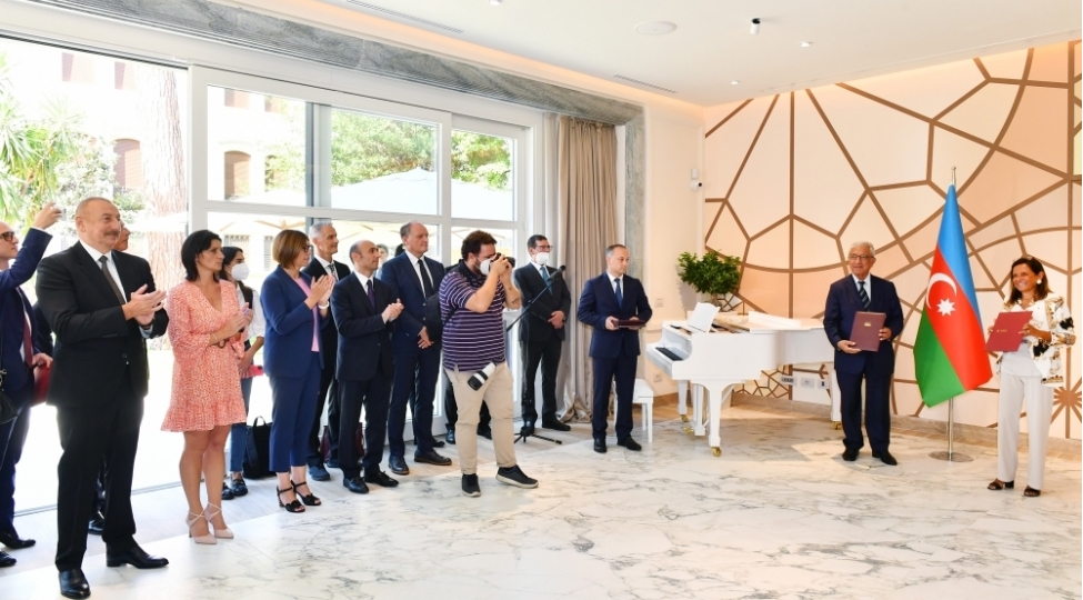 azerbaycan-ve-italiya-arasinda-tehsil-sahesindeki-emekdashliq-ve-tecrube-mubadilesi-daha-da-genishlenecek