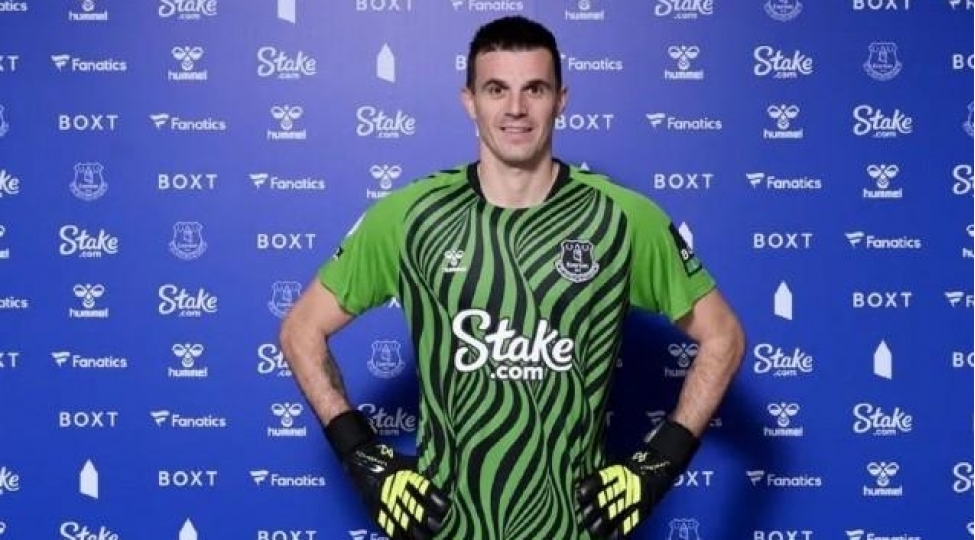 everton-38-yashli-oyunchu-transfer-etdi