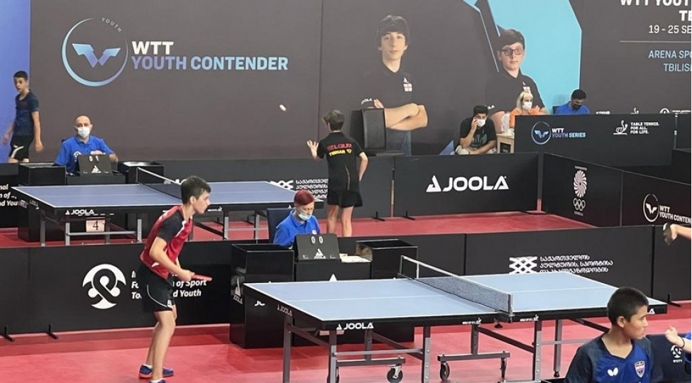 azerbaycanin-daha-bir-tennischisi-ermeniye-qalib-gelib