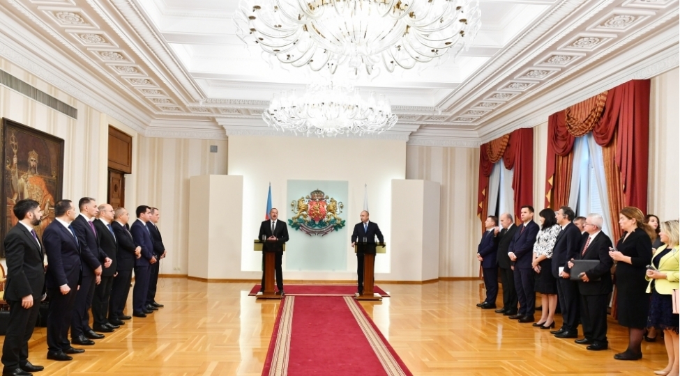 bolqaristan-ve-azerbaycan-iki-dost-ve-strateji-terefdash