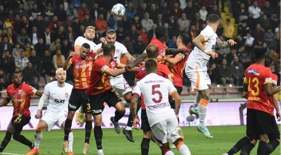 qalatasaray-uduzdu