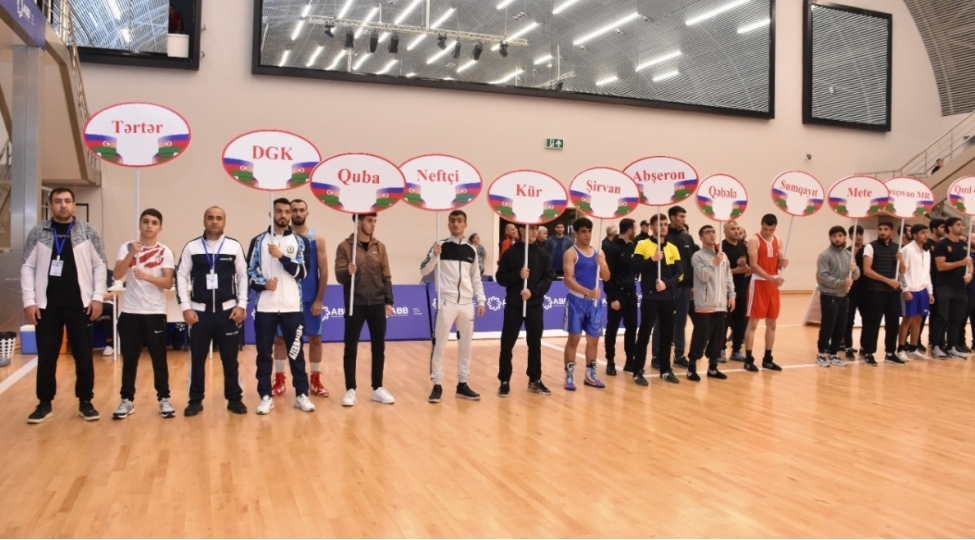 boks-uzre-azerbaycan-chempionatinin-achilish-merasimi-kechirilib