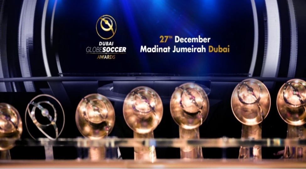 ilin-futbolchusu-adina-namizedler-achiqlanib