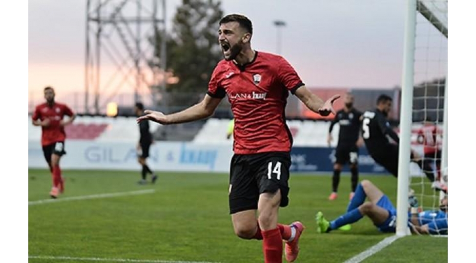 azerbaycan-premyer-liqasinda-fantastik-qol-video