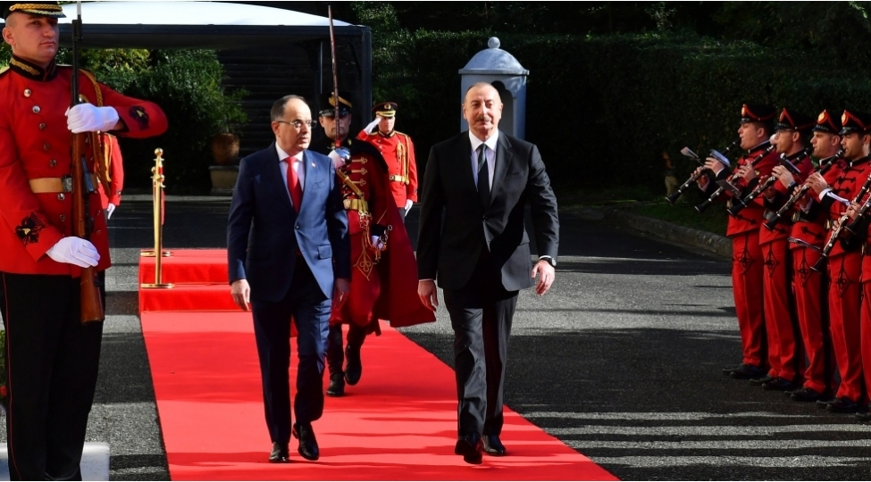 azerbaycan-ve-albaniya-arasinda-emekdashliq-her-iki-olke-uchun-ugurlu-neticelenecek