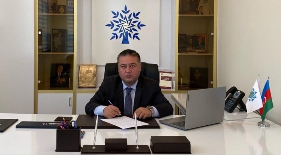 yeni-azerbaycan-partiyasi-30-fenomene-politoloji-baxish