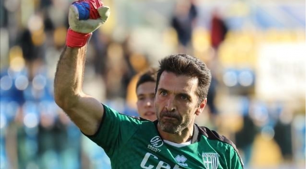 buffon-bu-afrika-komandasina-azarkeshlik-edecek