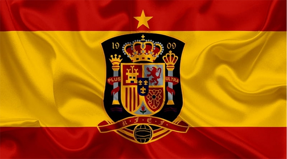dch-2022-ispaniya-yigmasinin-7-futbolchusu-xestelenib