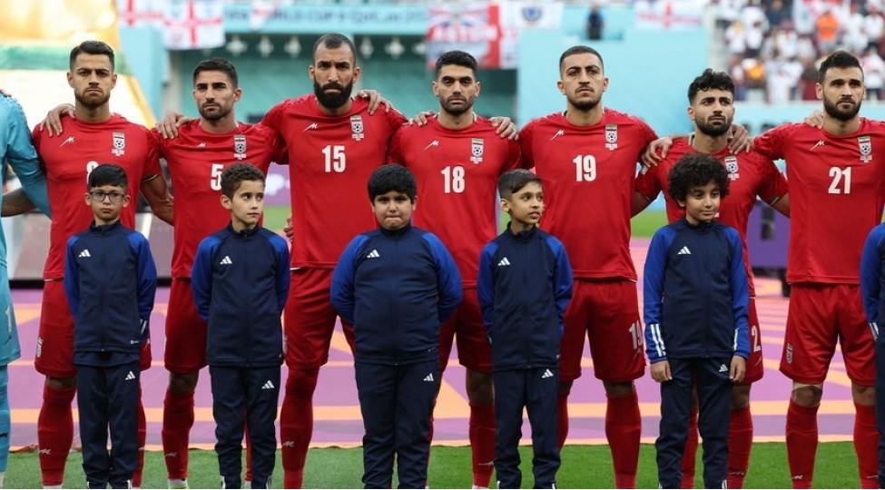 iran-dovlet-televiziyasi-futbolchularin-himni-oxumamasini-efire-vermeyib