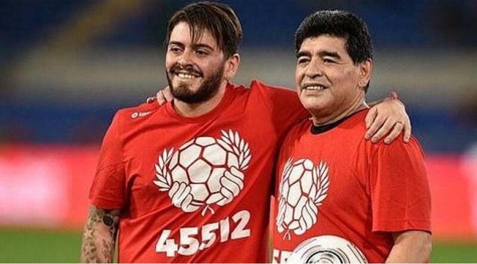 atamla-messini-ancaq-futboldan-anlamayanlar-muqayise-edirler-dieqo-armando