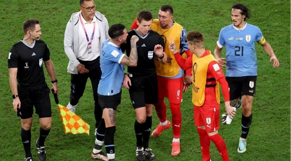 fifa-qalatasarayin-qapichisina-qarshi-intizam-ishi-achib