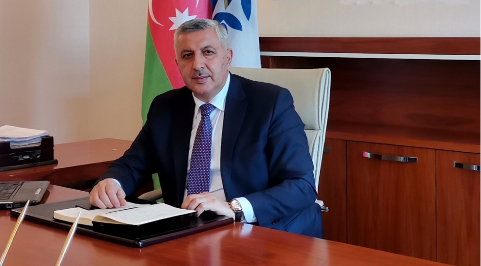titanik-fealiyyeti-ile-xalqin-mehebbetini-qazanmish-lider