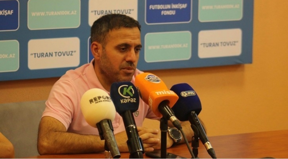 artiq-ikinci-oyundur-reqibe-penalti-hediyye-edirik-ayxan-abbasov