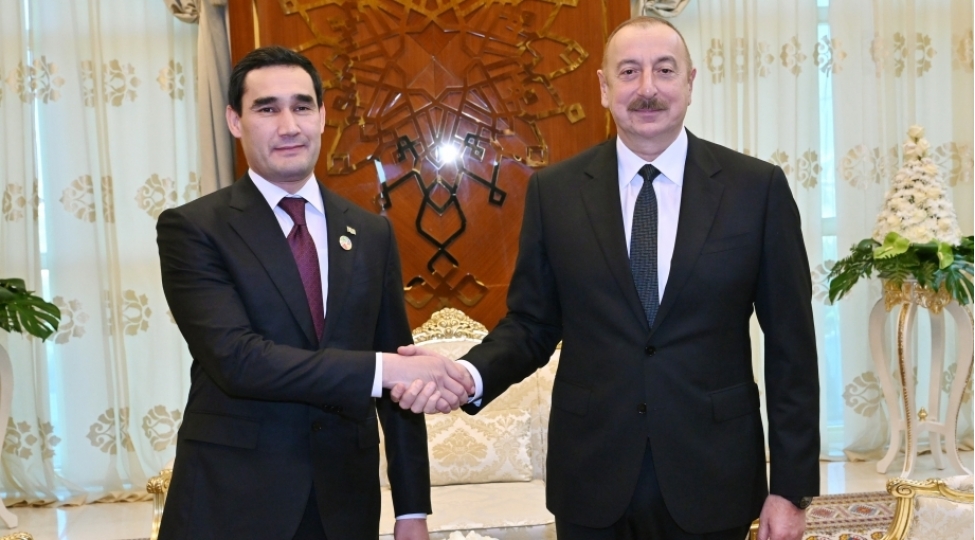 azerbaycanla-turkmenistan-arasinda-enerji-sahesinde-emekdashliq-her-iki-olkenin-maraqlarina-cavab-verir