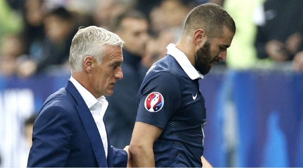 benzema-fransa-millisindeki-karyerasini-basha-vurub