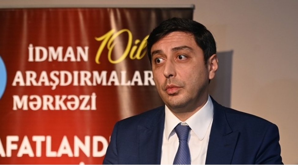 ferid-qayibov-jurnalistlerden-onu-bir-daha-ilin-idman-xadimi-sechmemelerini-xahish-etdi