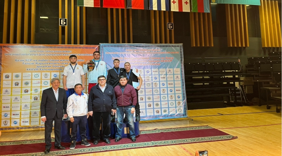 azerbaycan-bokschulari-beynelxalq-turnirde-12-medal-qazanib