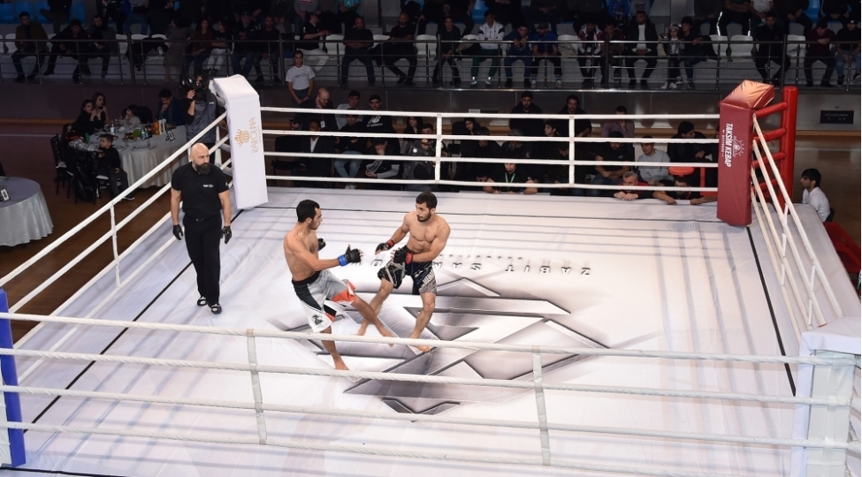 azerbaycanda-ilk-defe-ngf-peshekar-mma-ve-kikboksinq-gecesi