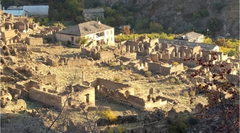 tarixi-torpaqlarimizin-her-qarishinda-yeniden-xalqimizin-ayaq-sesleri-eshidilecek