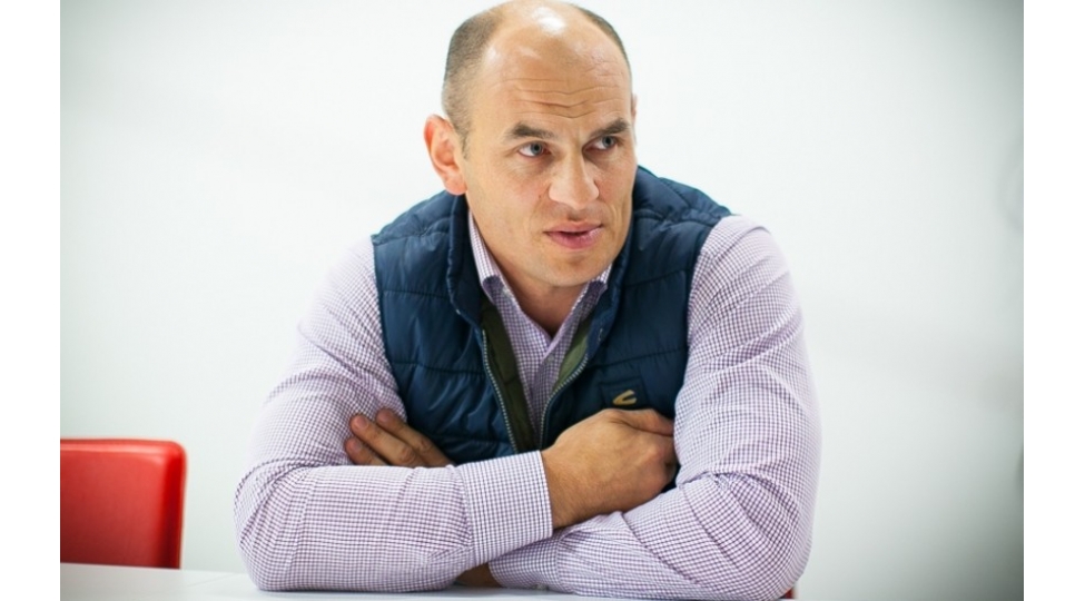 avropa-olkeleri-ireliye-getdikce-biz-yerimizde-saymaga-mecburuq-fariz-necefov