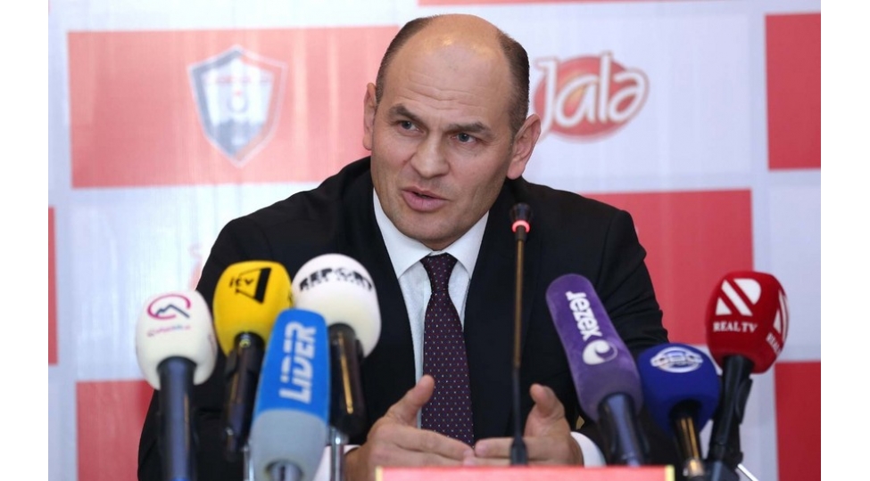 budcemiz-imkan-vererse-siralarimizi-bir-futbolchu-ile-genishlendirmek-isteyirik-fariz-necefov