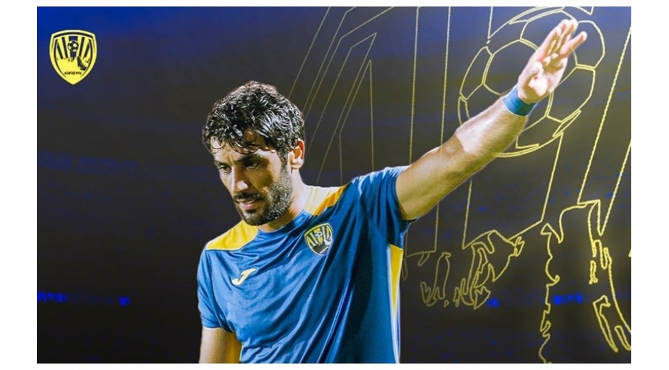 kepez-iranli-futbolchu-ile-yollarini-ayirdi