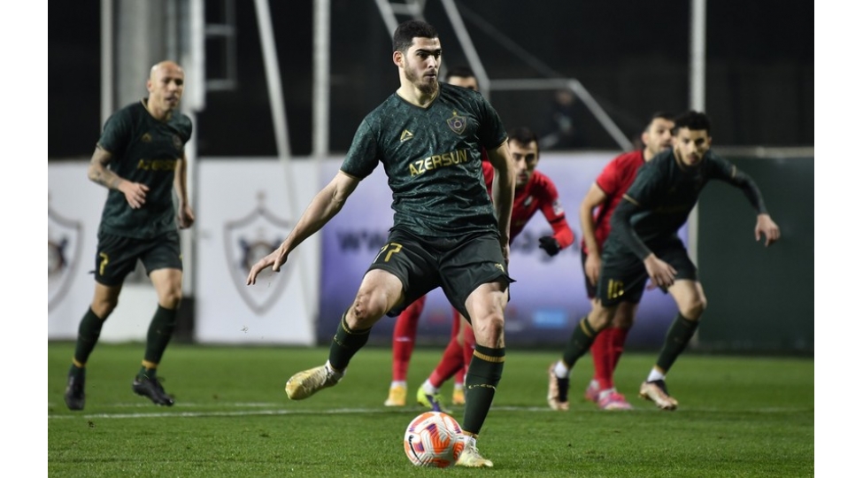 qarabagin-futbolchusu-2022-ci-ilde-dunyanin-bombardirleri-siyahisina-dushub
