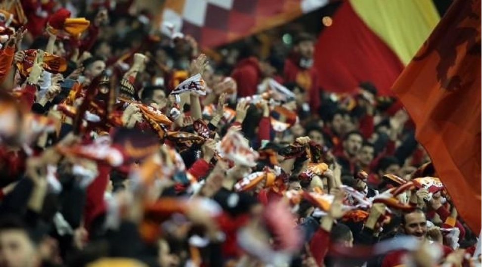 istanbul-derbisinde-qalatasaray-azarkeshleri-olmayacaq