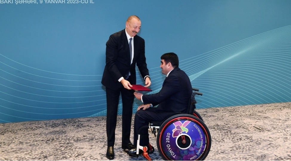 dovletin-idmana-olan-qaygisi-baximindan-azerbaycan-dunyada-onde-geden-olkeler-sirasindadir